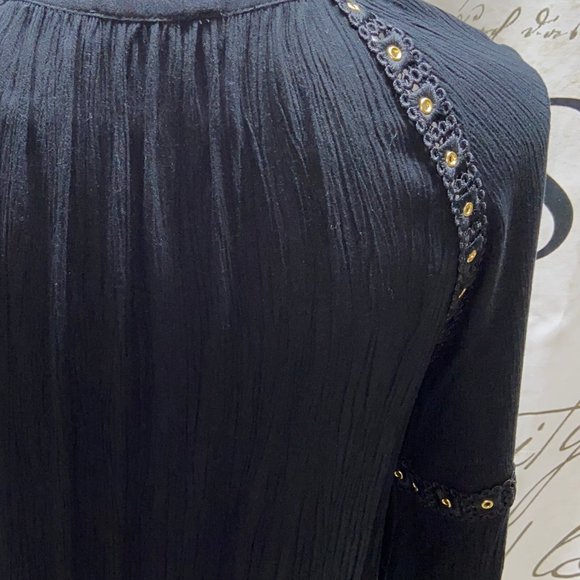 NWOT Boho Chic Pheasant Top Black w/Gold Accents - Picture 12 of 16